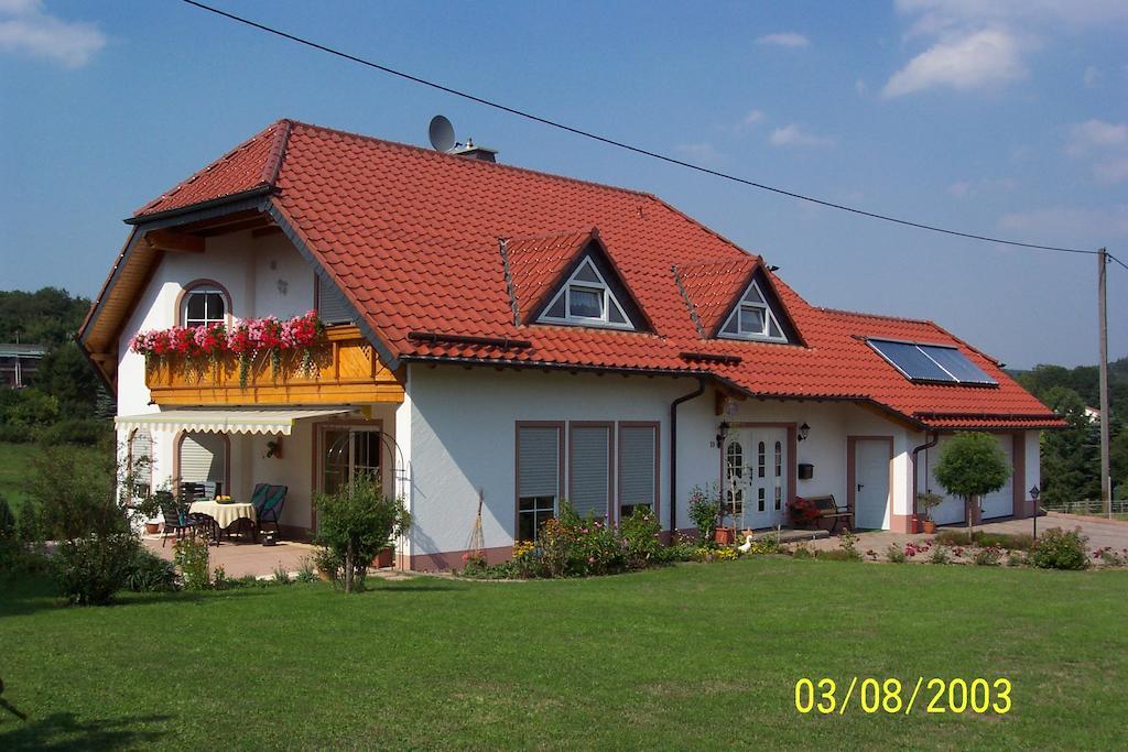 Urlaub Auf Dem Bauernhof Marx Villa Kelberg Exteriör bild